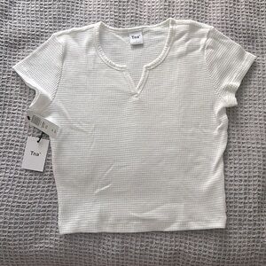 NWT Aritzia TNA Thermal Notch White Crop Top in White Size Small